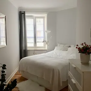 Beautiful In The Heart Of Warsaw, Poznanska Apartament